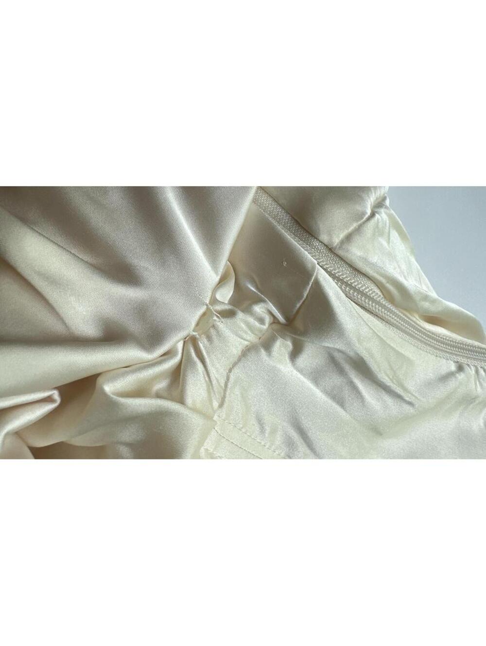 Oh Polly, Ivory Bubble Hem Corset Mini Dress, Size US 0 P2P 12 | 1305 - Picture 6 of 7
